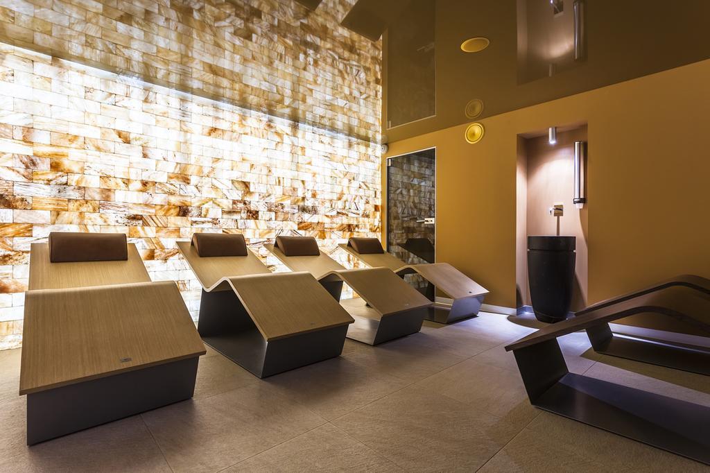 Resident Resort Harrachov & Grotta Spa Экстерьер фото