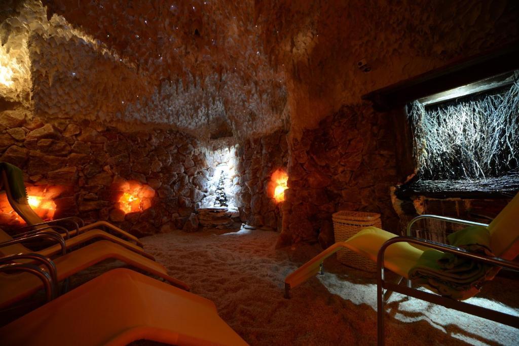 Resident Resort Harrachov & Grotta Spa Экстерьер фото